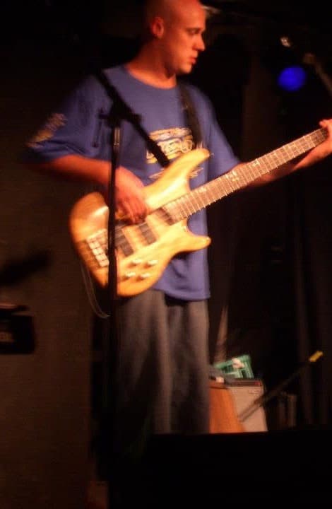 Dan Murphy — Bass
